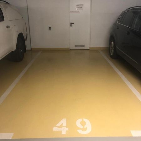 בודפשט Sweet Home Apartman , 30Sqm Studio, Free Private Parking, Mountain View, Balcony, 20 Min From Downtown מראה חיצוני תמונה